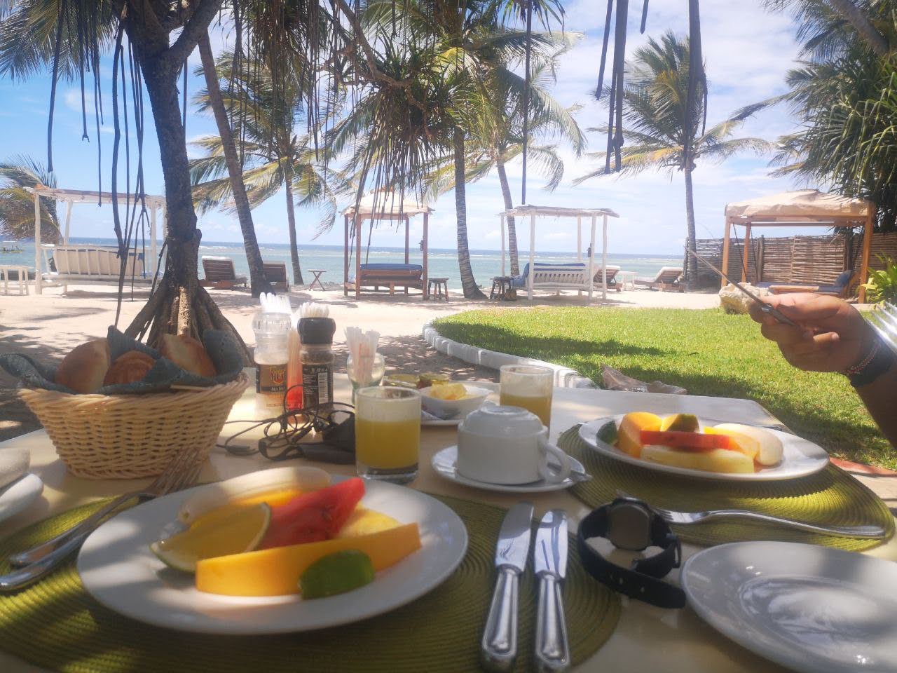 High End: The Maji Beach Boutique Hotel